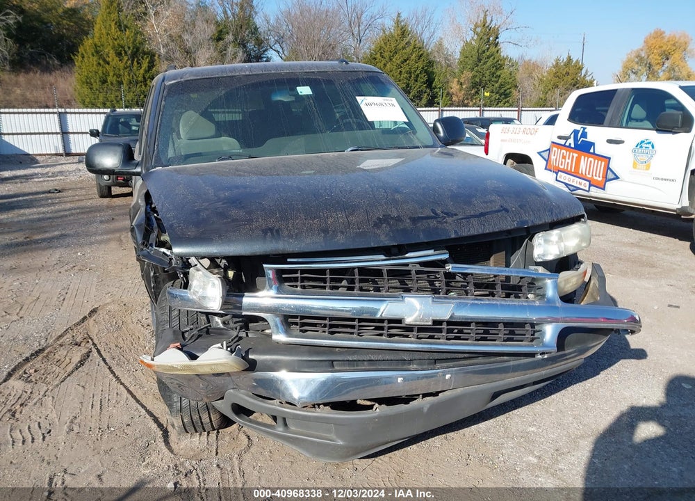2005 CHEVROLET SUBURBAN 1500 LS VIN: 3GNEC16Z15G185940