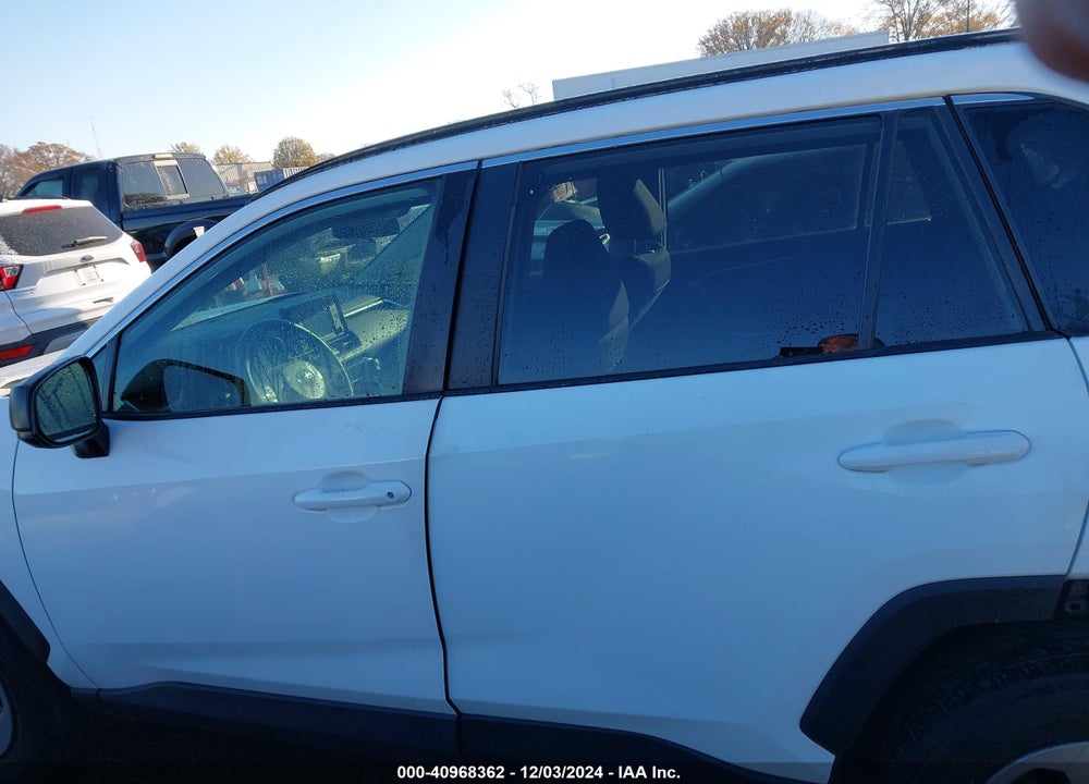 2020 TOYOTA RAV4 LE VIN: 2T3F1RFV4LW128546