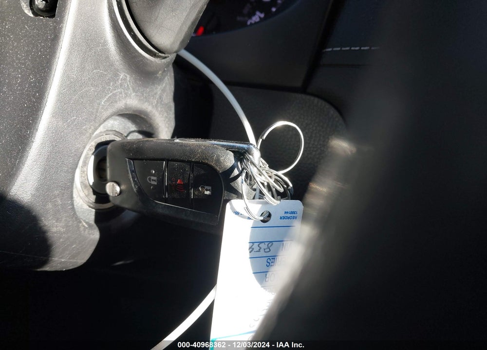 2020 TOYOTA RAV4 LE VIN: 2T3F1RFV4LW128546