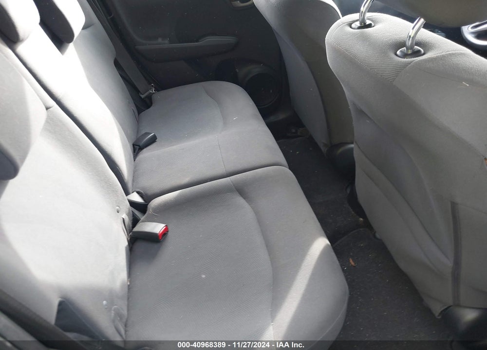 2013 HONDA FIT VIN: JHMGE8H38DC058454