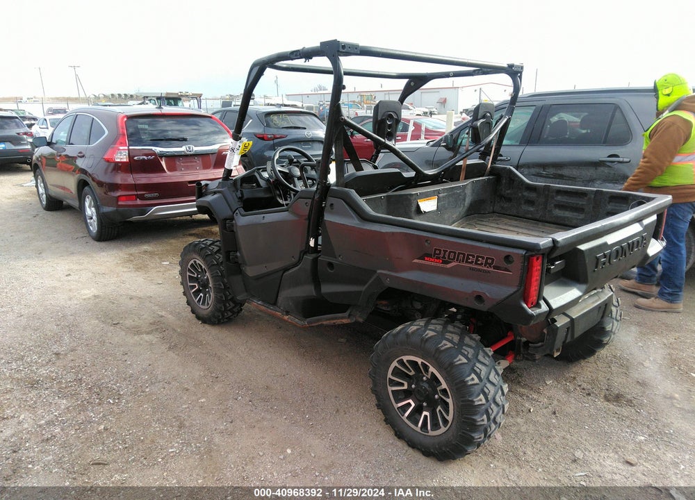2018 HONDA SXS1000 M3 VIN: 1HFVE04X6J4200850