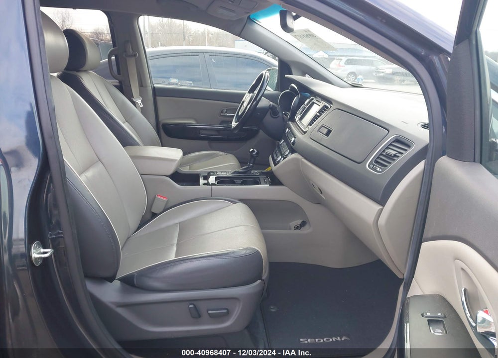 2016 KIA SEDONA SX VIN: KNDMC5C1XG6157634
