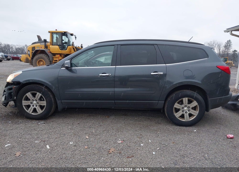 2011 CHEVROLET TRAVERSE 1LT VIN: 1GNKVGED0BJ346052