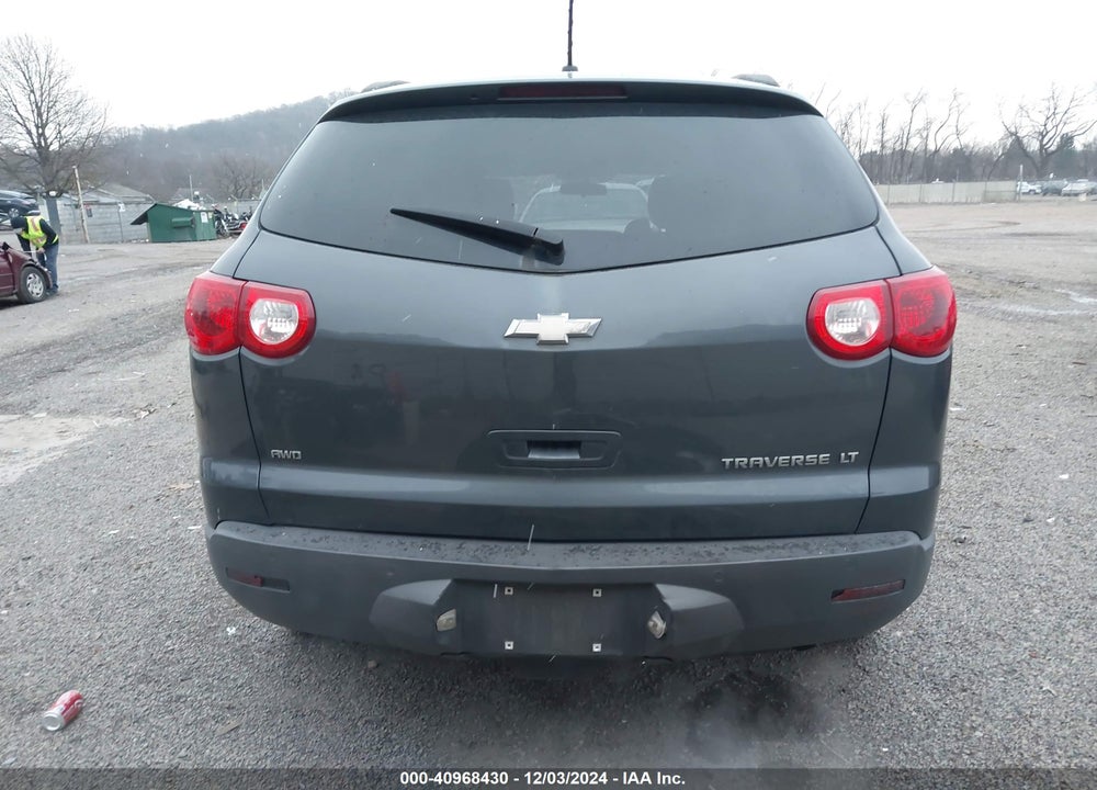 2011 CHEVROLET TRAVERSE 1LT VIN: 1GNKVGED0BJ346052