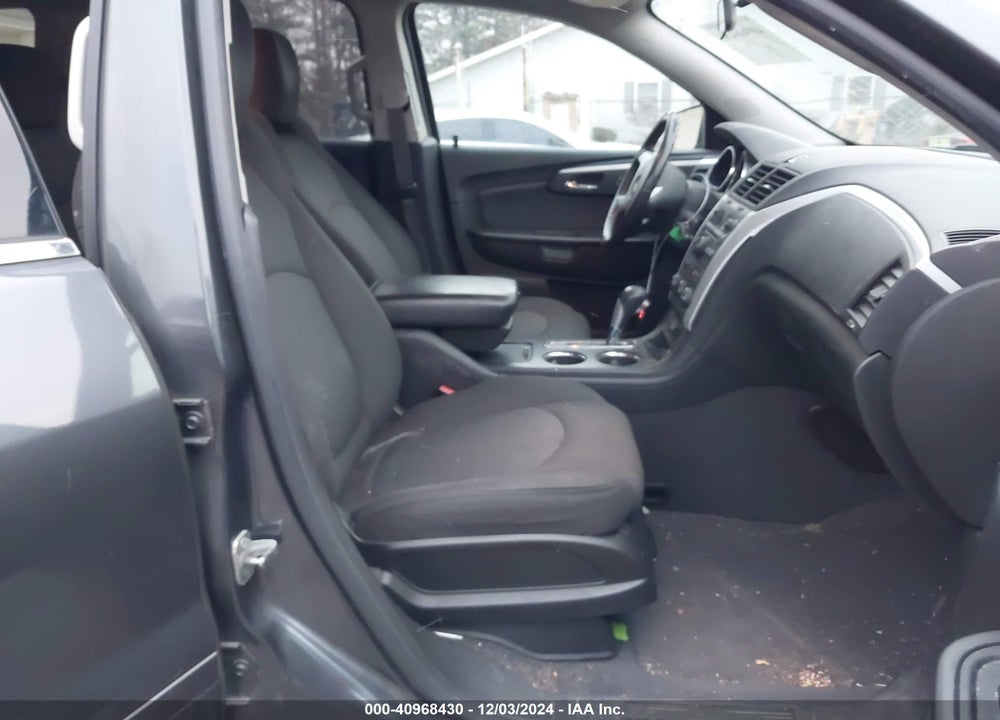 2011 CHEVROLET TRAVERSE 1LT VIN: 1GNKVGED0BJ346052