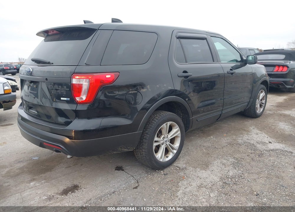 2017 FORD UTILITY POLICE INTERCEPTOR VIN: 1FM5K8AR0HGC63194