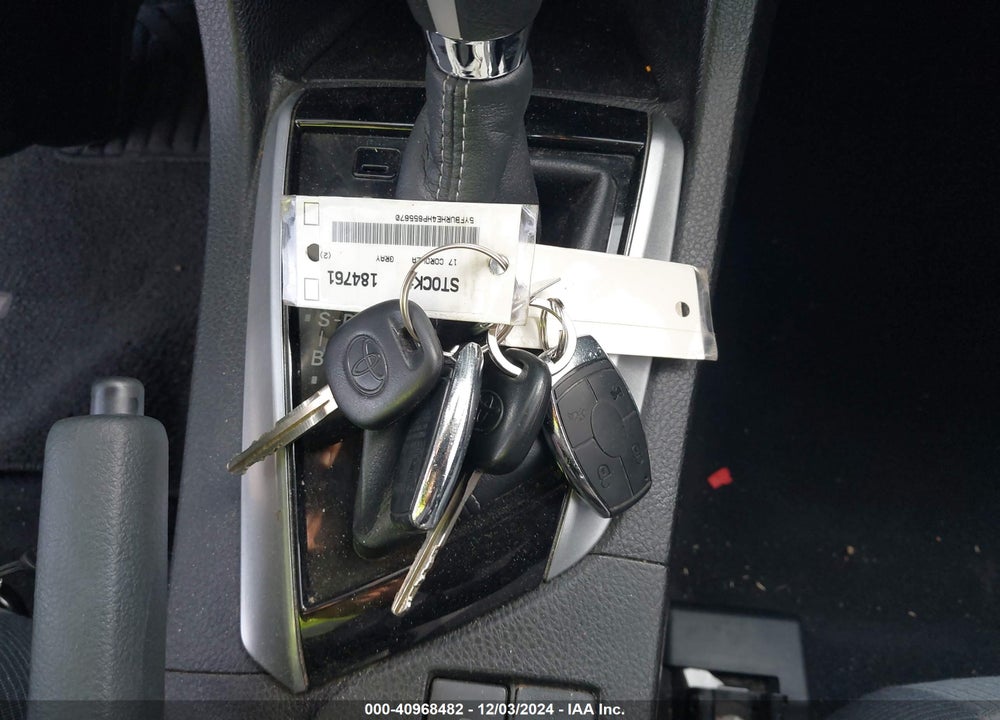 2017 TOYOTA COROLLA L VIN: 5YFBURHE4HP655670