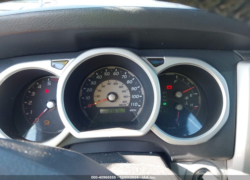 2003 TOYOTA 4RUNNER SR5 SPORT V8 VIN: JTEZT14R630013512