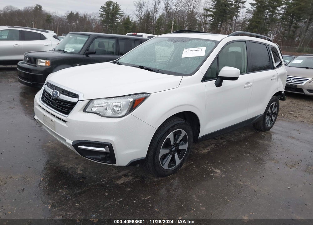 2017 SUBARU FORESTER 2.5I PREMIUM VIN: JF2SJAEC1HH554922