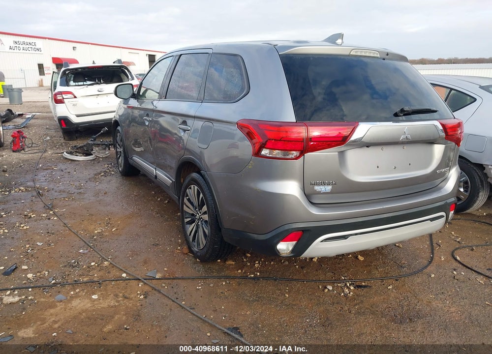 2019 MITSUBISHI OUTLANDER SE VIN: JA4AD3A38KZ042797