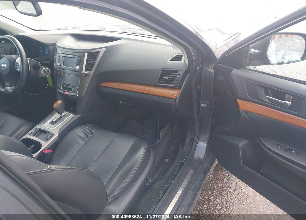 2013 SUBARU OUTBACK 3.6R LIMITED VIN: 4S4BRDKC8D2213104