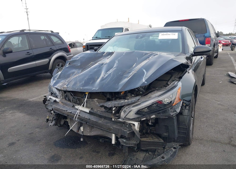 2023 NISSAN ALTIMA SL FWD VIN: 1N4BL4EV1PN366208