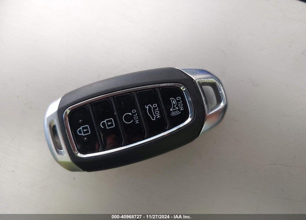 2023 HYUNDAI ELANTRA VIN: KMHLP4AG1PU561883