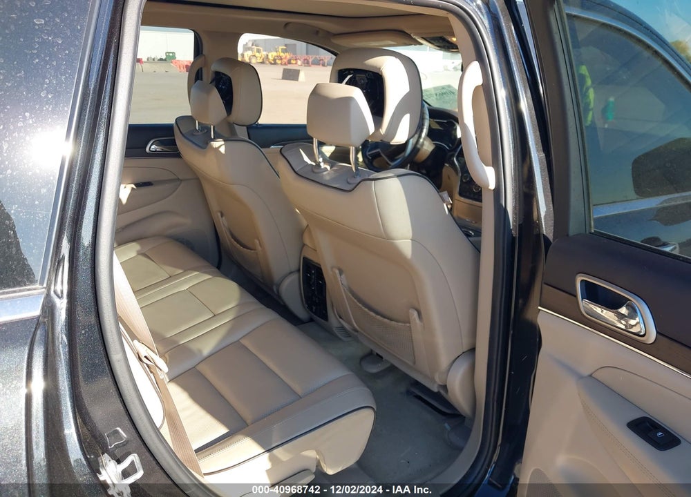 2016 JEEP GRAND CHEROKEE OVERLAND VIN: 1C4RJFCG7GC461995