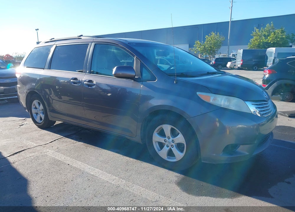 2012 TOYOTA SIENNA LE V6 8 PASSENGER VIN: 5TDKK3DC5CS273607
