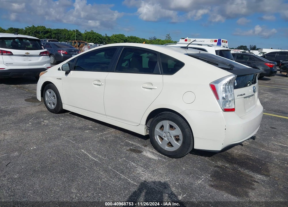 2010 TOYOTA PRIUS III VIN: JTDKN3DU2A5221905