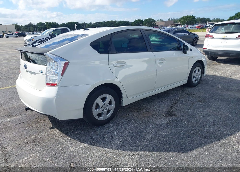 2010 TOYOTA PRIUS III VIN: JTDKN3DU2A5221905