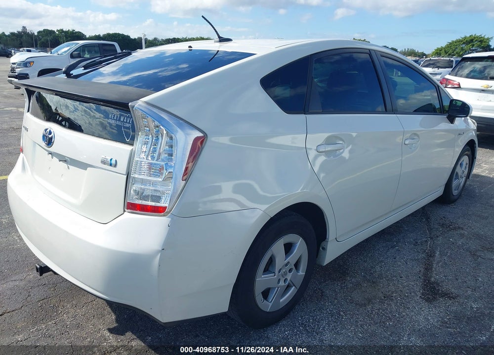 2010 TOYOTA PRIUS III VIN: JTDKN3DU2A5221905