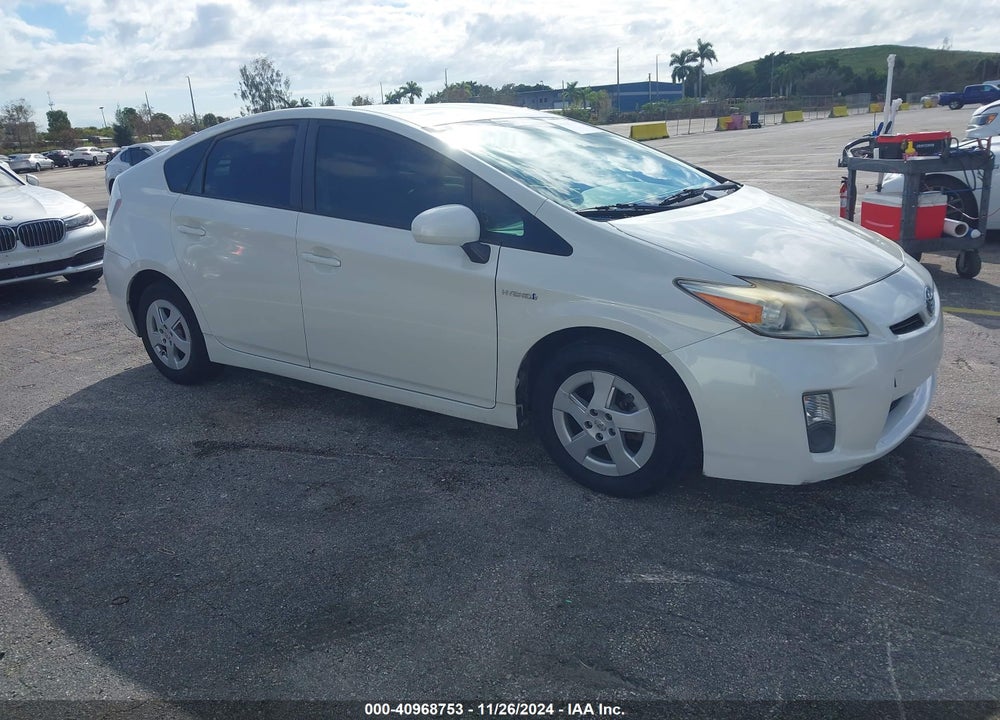 2010 TOYOTA PRIUS III VIN: JTDKN3DU2A5221905