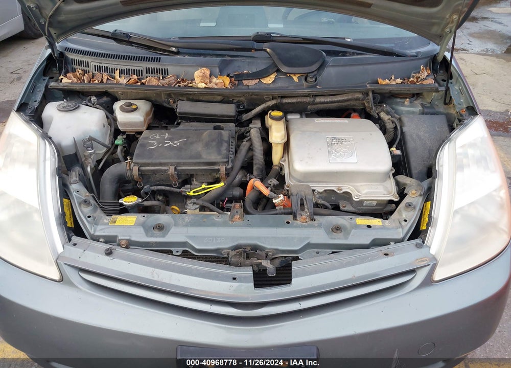2005 TOYOTA PRIUS VIN: JTDKB20U253037882