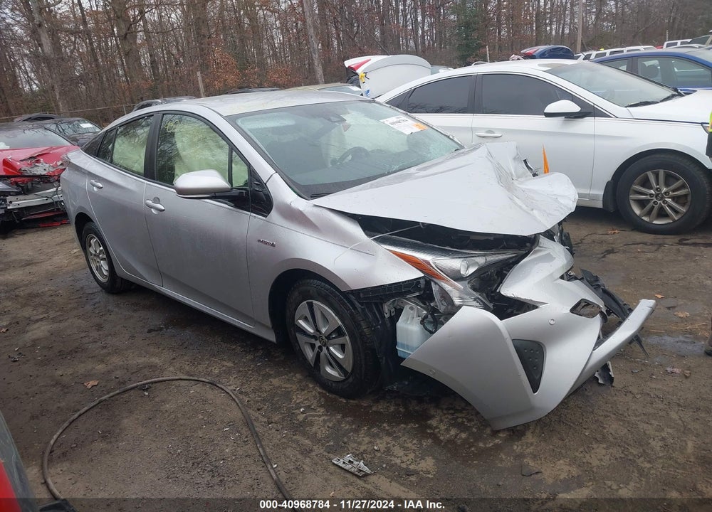 2018 TOYOTA PRIUS THREE VIN: JTDKARFU9J3551581