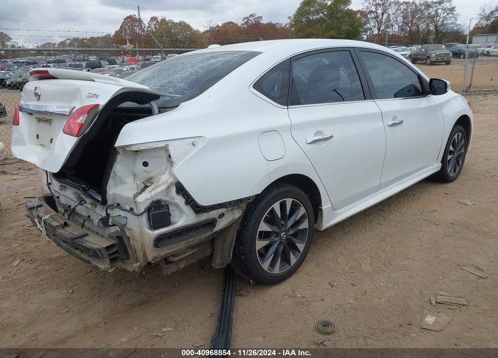 2016 NISSAN SENTRA SR VIN: 3N1AB7AP6GY221642