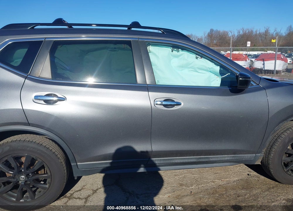2018 NISSAN ROGUE SV VIN: 5N1AT2MV3JC819707