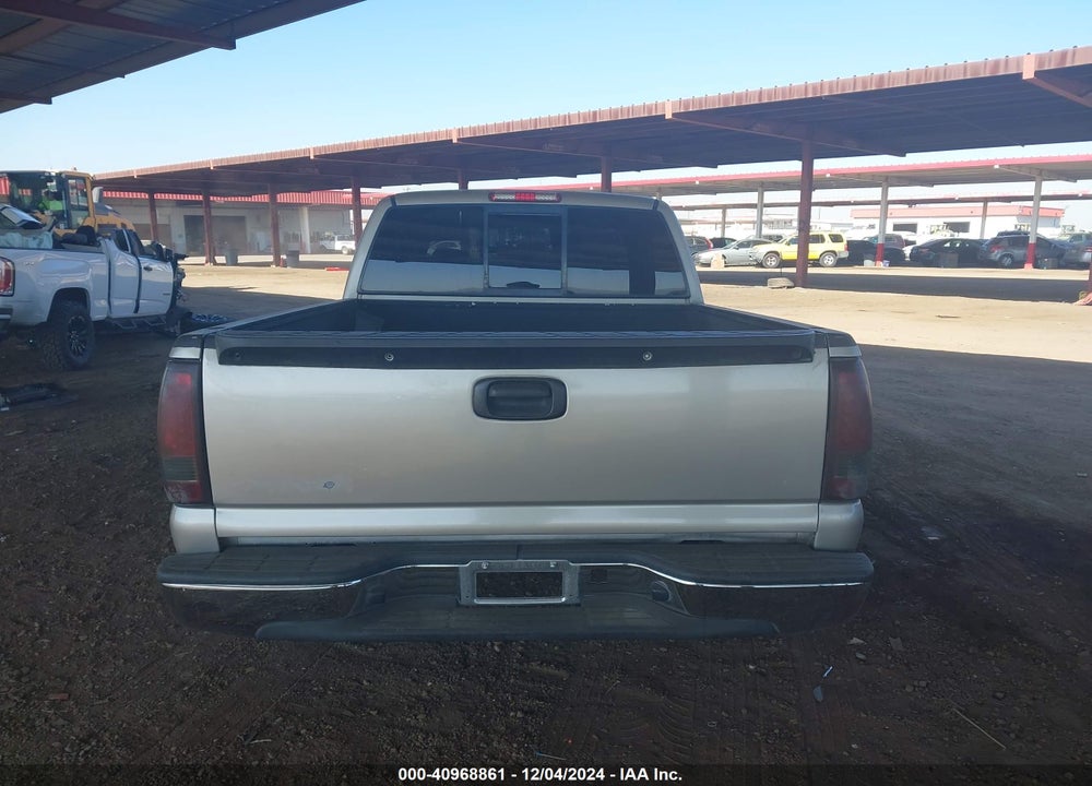 2006 GMC SIERRA 1500 SL VIN: 1GTEC19V46Z252310