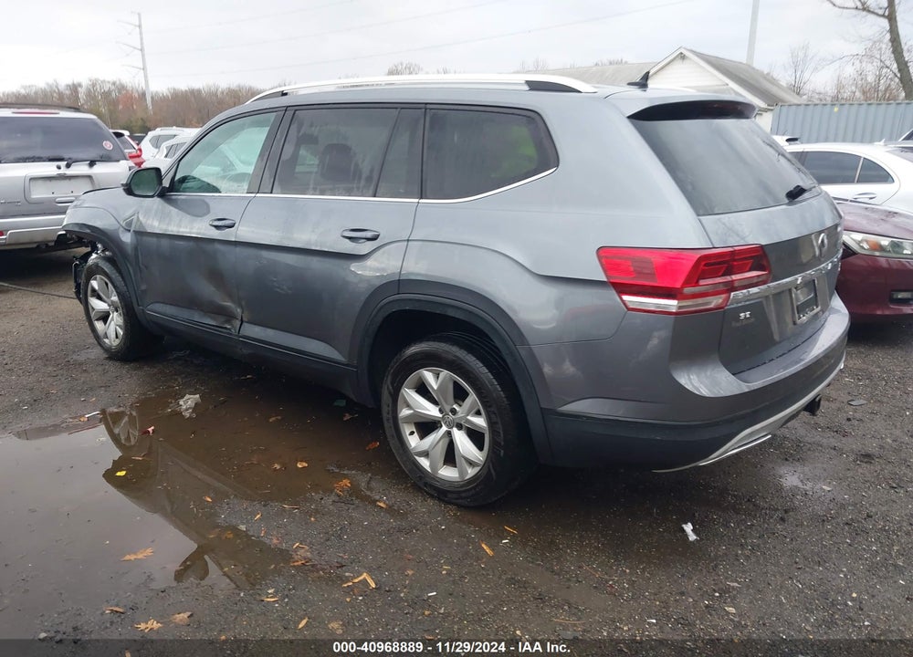 2019 VOLKSWAGEN ATLAS 3.6L V6 SE VIN: 1V2LR2CA8KC581816