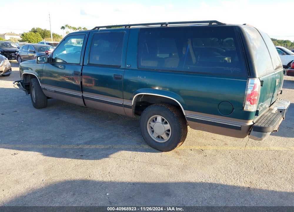 1996 GMC SUBURBAN C1500 VIN: 1GKEC16R5TJ710944