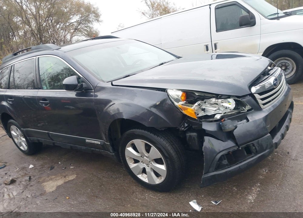 2011 SUBARU OUTBACK 2.5I PREMIUM VIN: 4S4BRCCC5B3370878