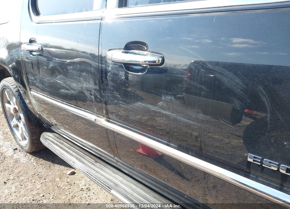 2007 CADILLAC ESCALADE ESV STANDARD VIN: 1GYFK66827R378163