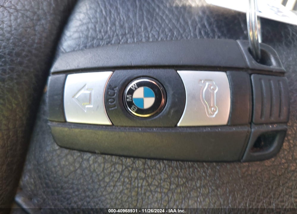 2008 BMW 328I VIN: WBAVA33558KX88234