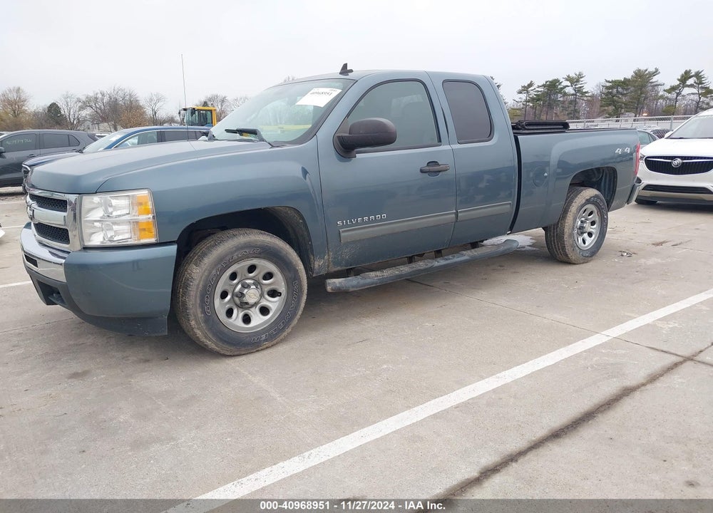 2010 CHEVROLET SILVERADO 1500 LS VIN: 1GCSKREA1AZ269923