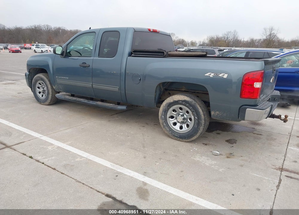 2010 CHEVROLET SILVERADO 1500 LS VIN: 1GCSKREA1AZ269923
