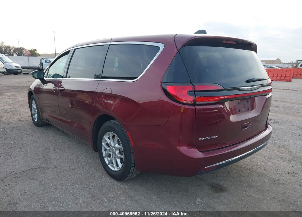 2023 CHRYSLER PACIFICA TOURING L VIN: 2C4RC1BG9PR532961