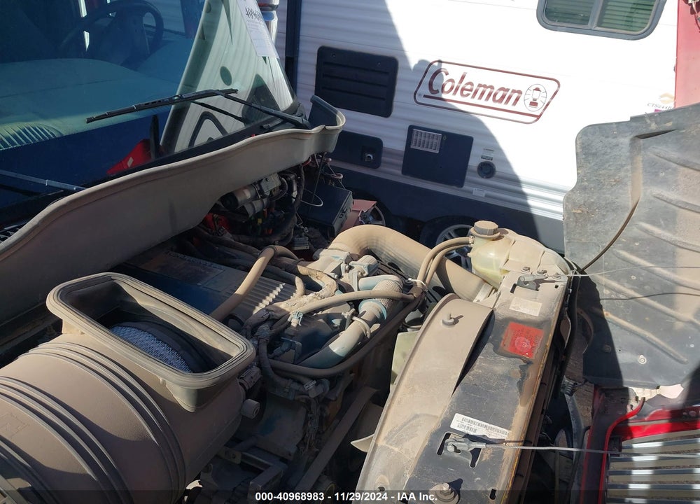 2005 INTERNATIONAL 4000 4300 VIN: 1HTMMAAN25H100182