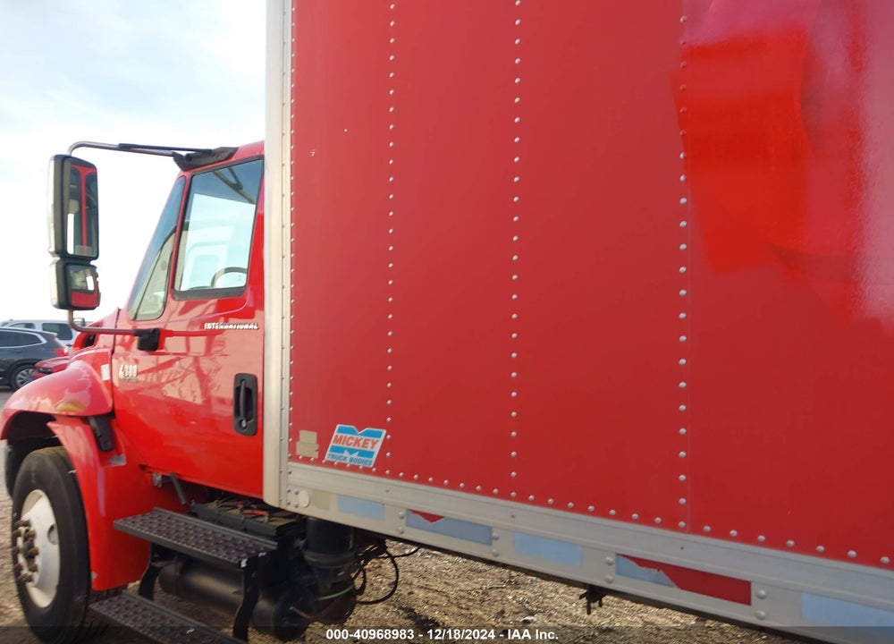 2005 INTERNATIONAL 4000 4300 VIN: 1HTMMAAN25H100182