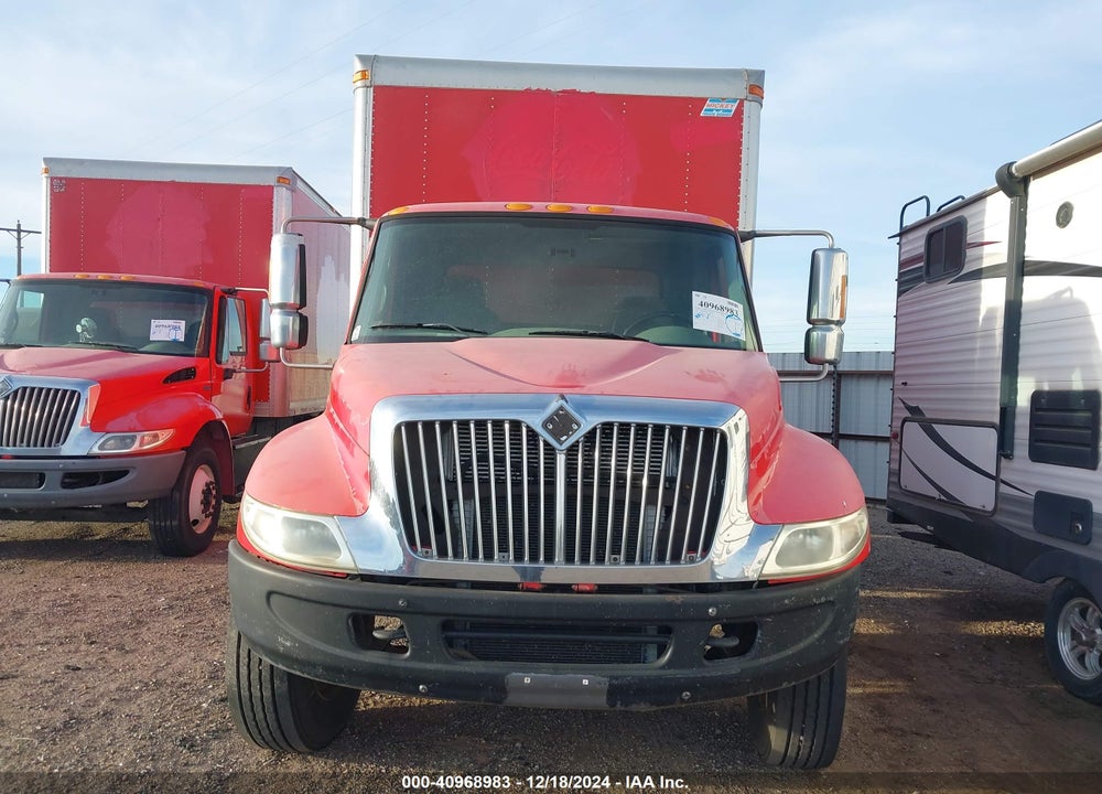 2005 INTERNATIONAL 4000 4300 VIN: 1HTMMAAN25H100182