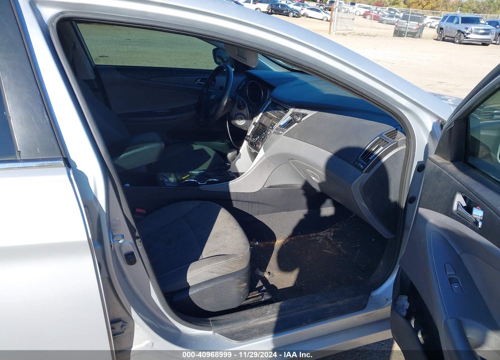 2012 HYUNDAI SONATA GLS VIN: 5NPEB4AC3CH369622
