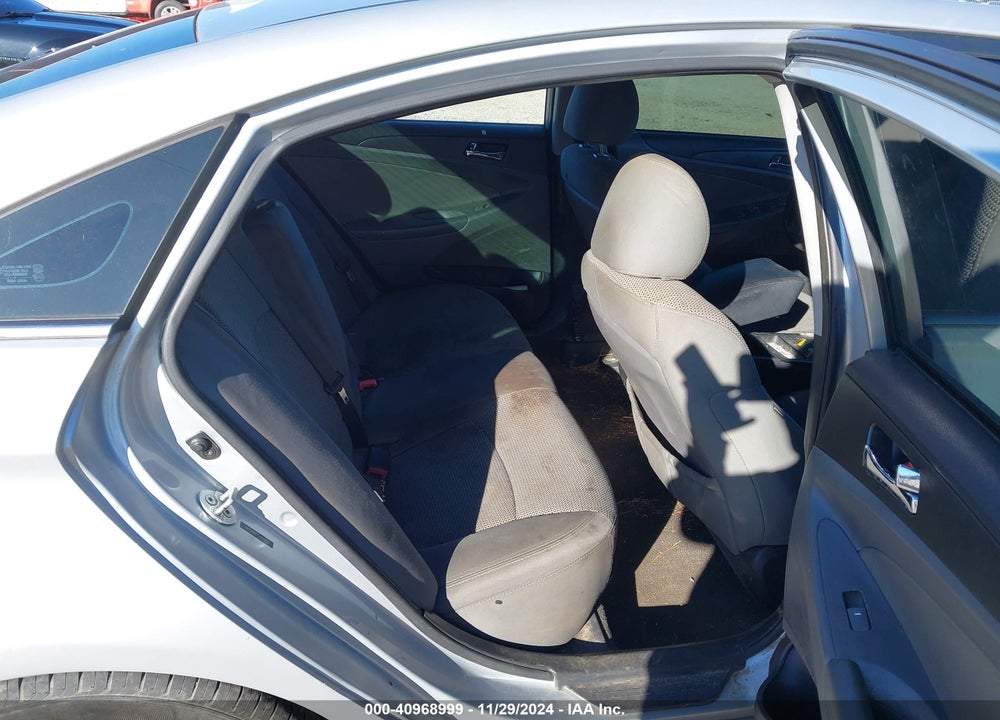 2012 HYUNDAI SONATA GLS VIN: 5NPEB4AC3CH369622