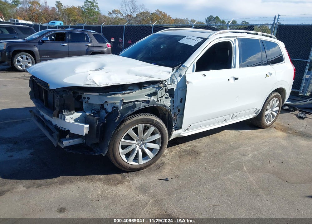 2018 VOLVO XC90 T5 MOMENTUM VIN: YV4102CK6J1387269