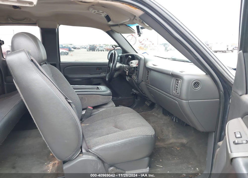 2005 CHEVROLET SILVERADO 1500 VIN: 1GCEC19T75Z179799