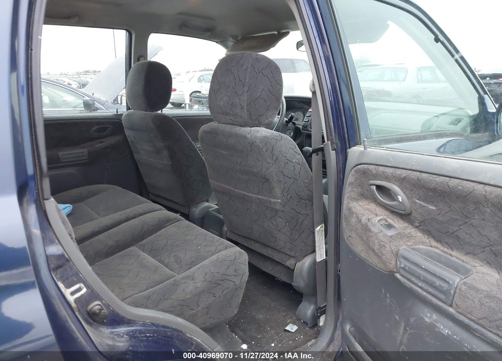 2001 CHEVROLET TRACKER HARD TOP LT VIN: 2CNBJ634816932300