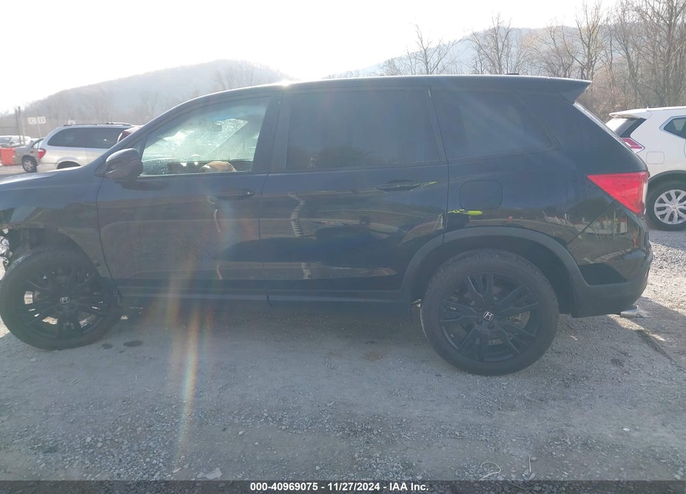 2021 HONDA PASSPORT AWD SPORT VIN: 5FNYF8H22MB023051