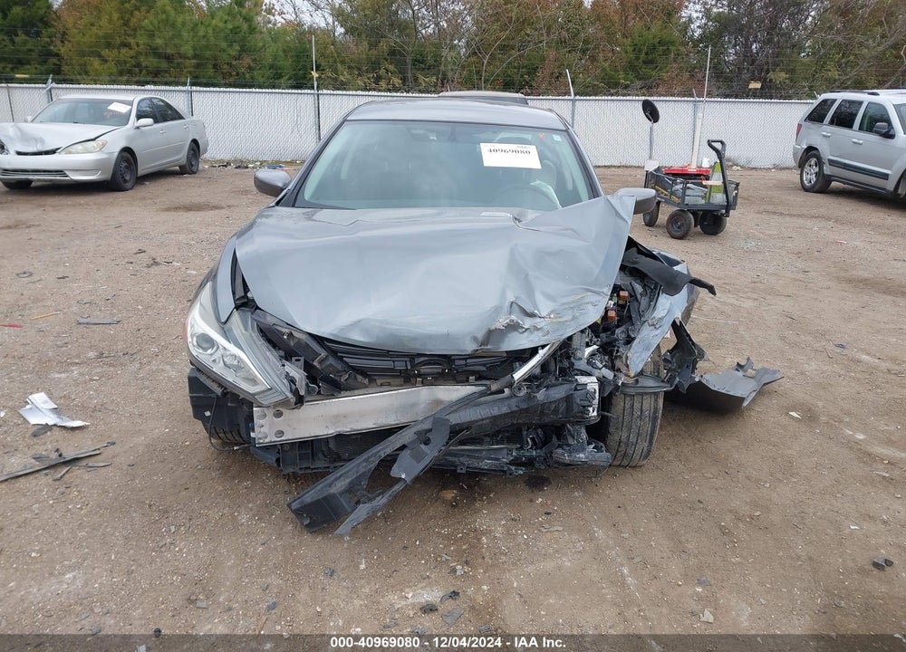 2017 NISSAN ALTIMA VIN: 1N4AL3AP1HN349262