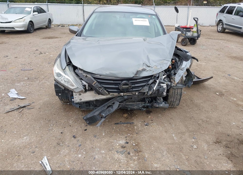 2017 NISSAN ALTIMA VIN: 1N4AL3AP1HN349262