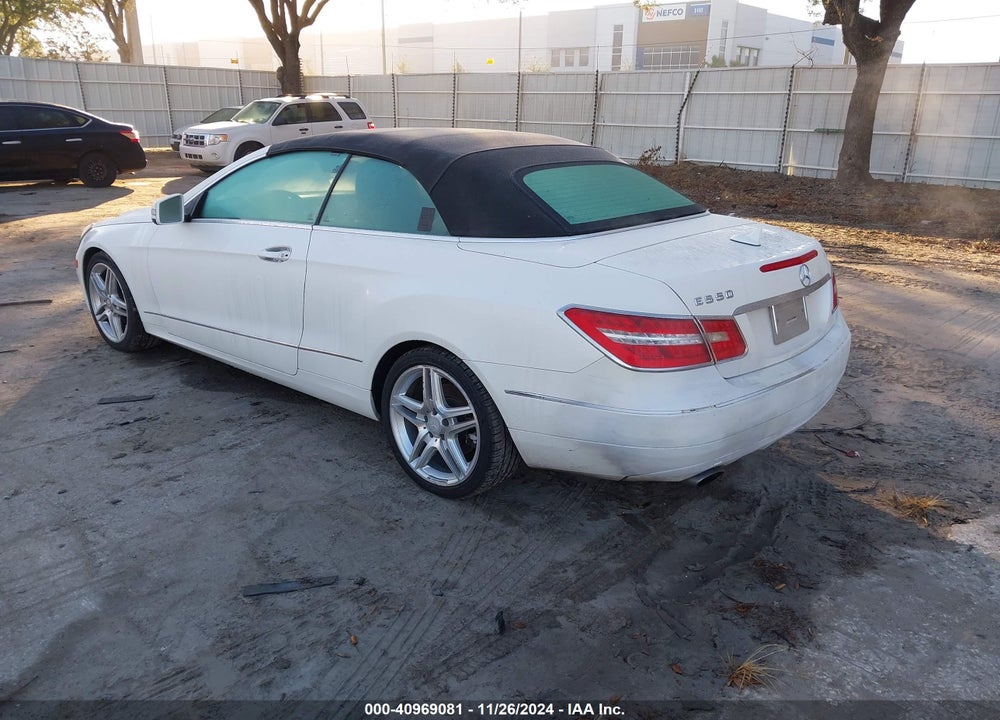 2011 MERCEDES-BENZ E 350 VIN: WDDKK5GF3BF085495