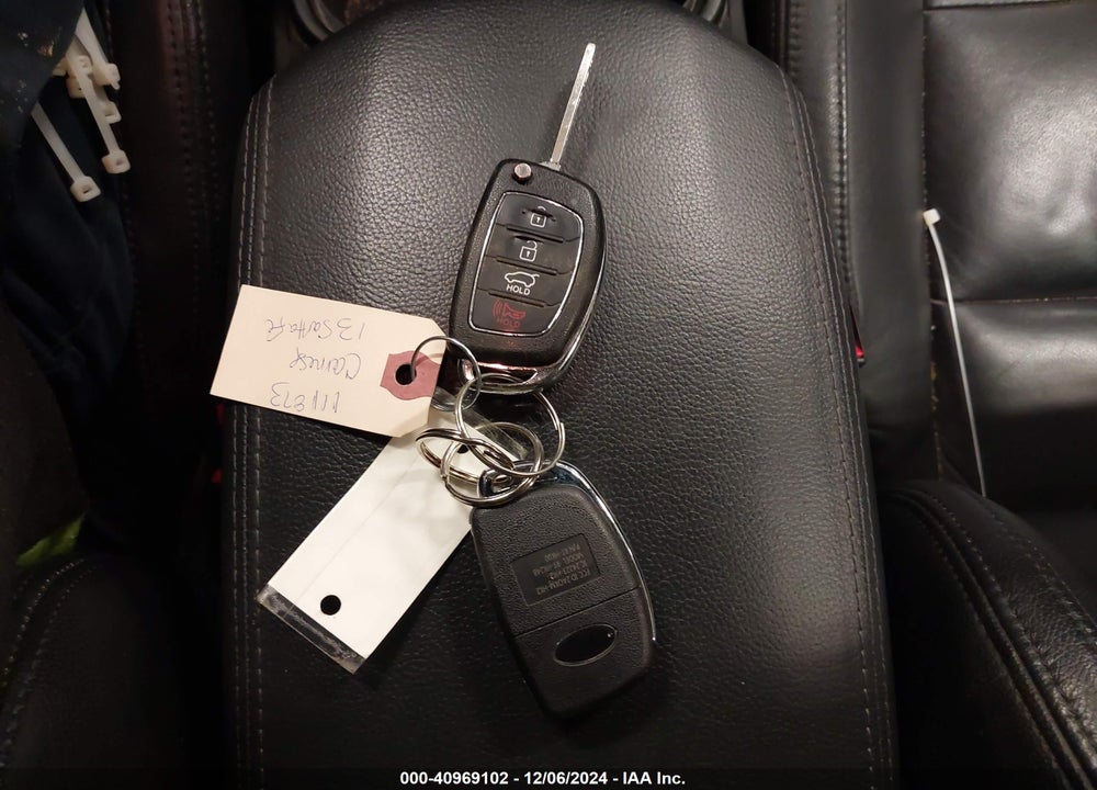 2013 HYUNDAI SANTA FE GLS VIN: KM8SMDHF0DU022071