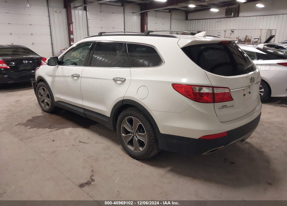 2013 HYUNDAI SANTA FE GLS VIN: KM8SMDHF0DU022071